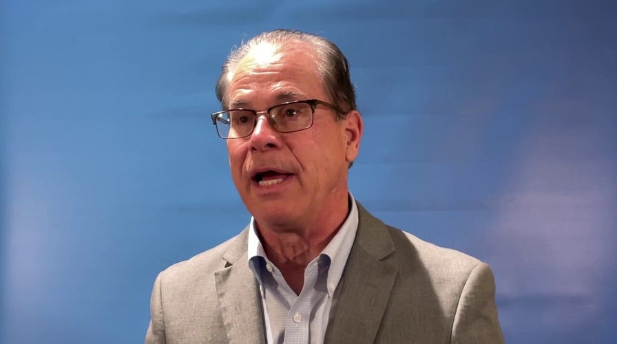 Sen. Mike Braun says Biden must enact ‘painful’ sanctions on Putin to end Ukraine invasion: ‘Cat’s out of the bag’