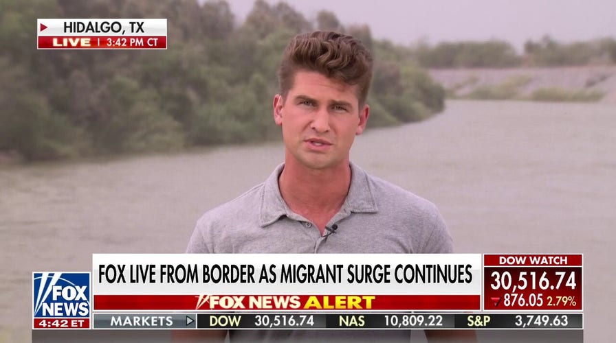 Fox visits overwhelmed migrant camp in Mexico