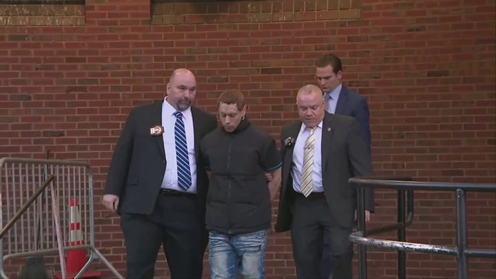 Suspect in NYC gay bar attacks arrested