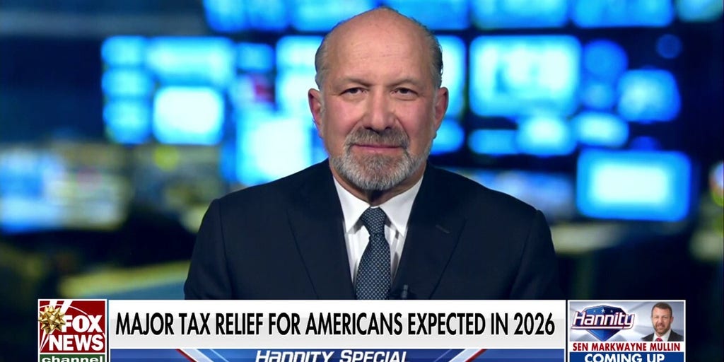 Commerce Secretary Howard Lutnick: Americans are going to earn 4.3% more money