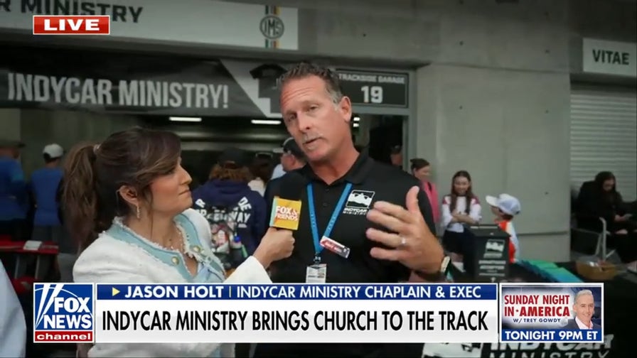 INDYCAR Ministry brings religion to the track for race weekend