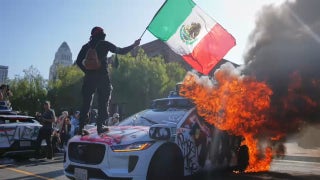 ?Los ?ngeles se convierte en una zona de guerra! - Fox News
