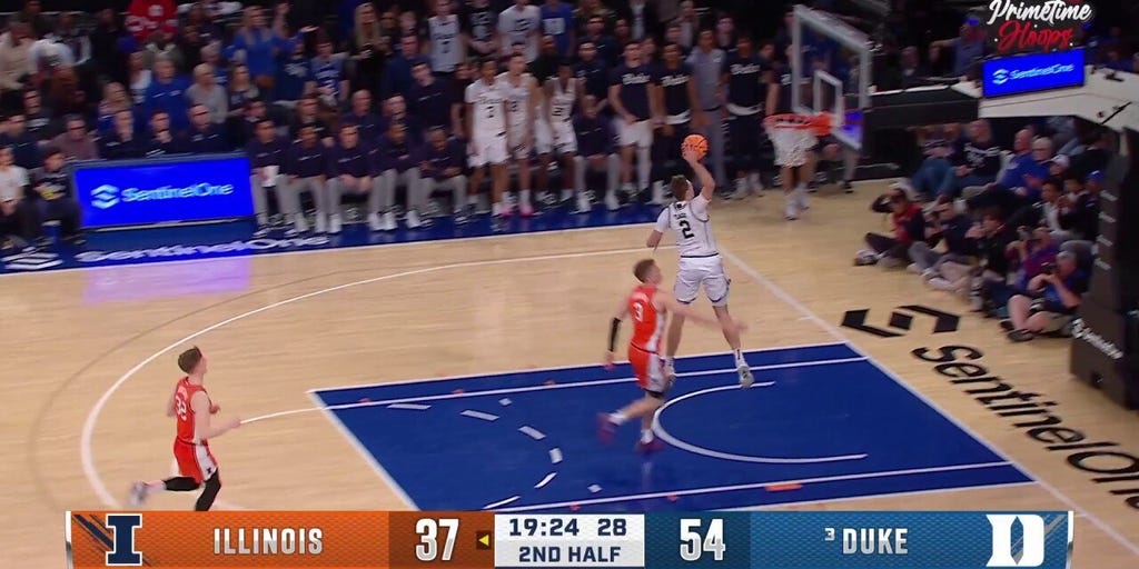 Cooper Flagg throws down VICIOUS DUNK after steal as Duke leads Illinois, 56-37