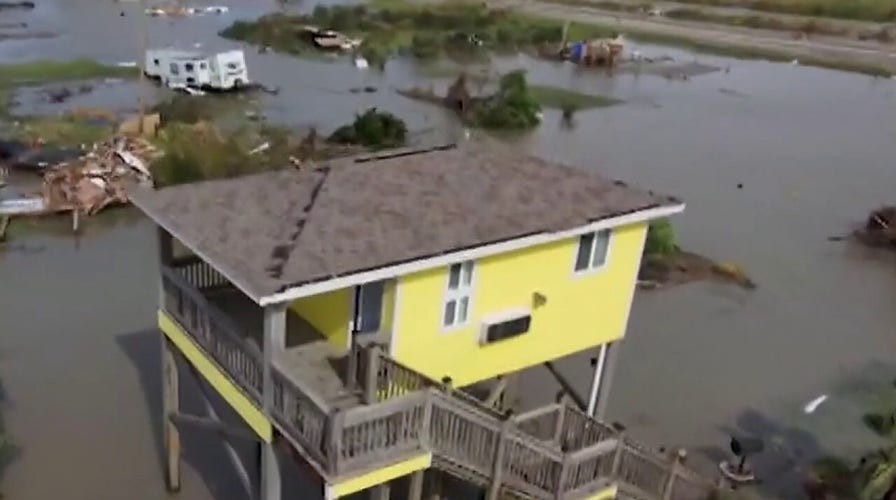 Louisiana residents picking up the pieces in aftermath of Hurricane Laura