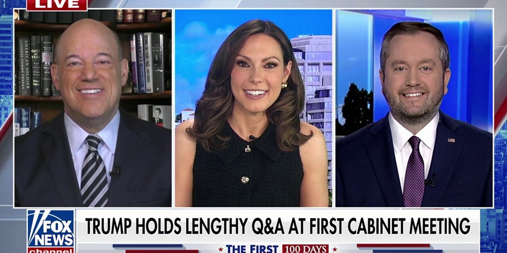 Inside Trump's first full Cabinet meeting