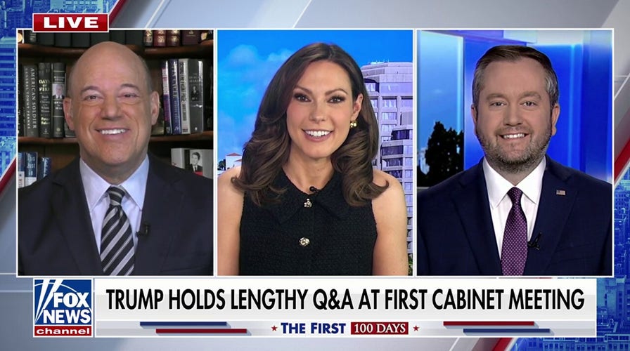 Inside Trump's first full Cabinet meeting