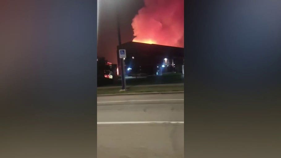 Massive fire in South Bend engulfs apartment complex, nearly spreads to minor league stadium
