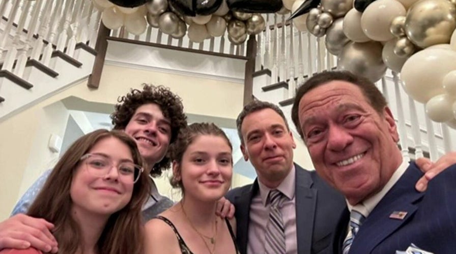 Joe Piscopo offers Father's Day advice amid expected record spending this year