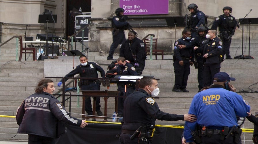 Police fatally shoot gunman outside historic New York City cathedral