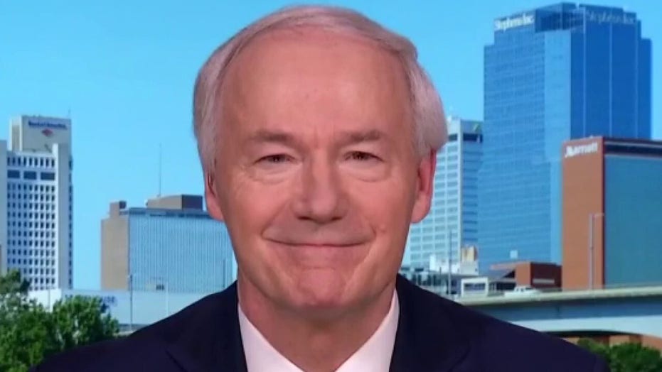 Arkansas Gov. Hutchinson on coronavirus response Residents taking