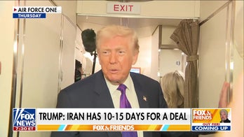 Retired Navy commander on Trump's military pressure on Iran, potential strikes