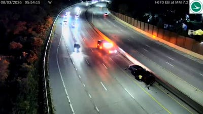 Driver narrowly escapes death dodging car crash on Ohio highway