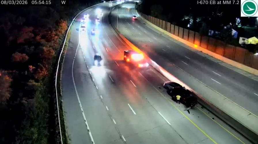 Driver narrowly escapes death dodging car crash on Ohio highway