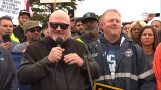 Dennis Daggett says ILWU will not unload diverted ship cargo in solidarity - Fox News