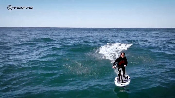 Electric hydrofoil with handlebars lets you ride waves like a pro