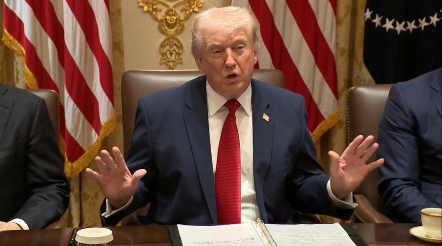 Trump bashes Iran's 'sick' leaders, says they are 'begging' to marque a deal