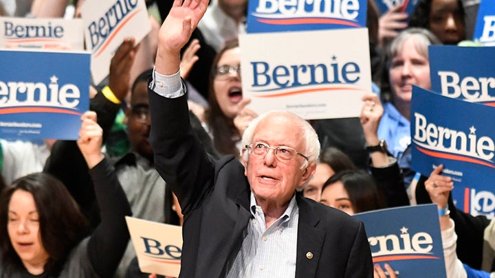 Poll: Bernie Sanders holds solid lead ahead of Nevada caucuses