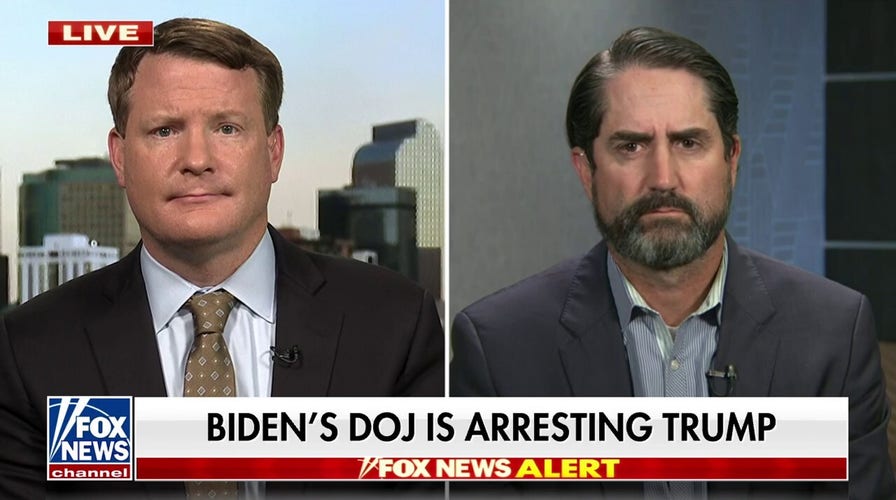 The Espionage Act does not apply to Trump's case: Mike Davis