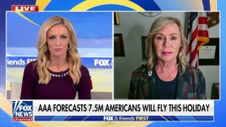 Air marshals pulled off jobs to stay at border, drive migrants to airport for flights: Sonya LaBosco - Fox News