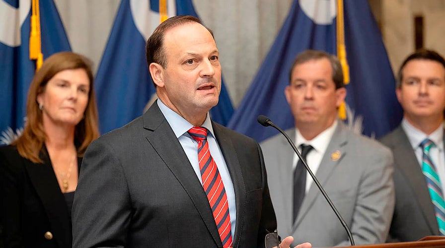 WATCH LIVE: Officials hold press conference on illegal immigration, human smuggling in South Carolina  