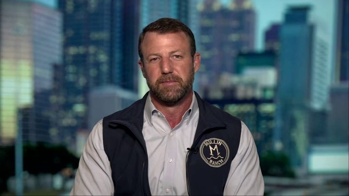 Sen. Markwayne Mullin shares why he believes 'everyone loves' President Trump: They respect 'a fighter'