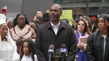 Democrat calls Illinois homeschooling bill a 'pipeline to the criminal justice system for parents'