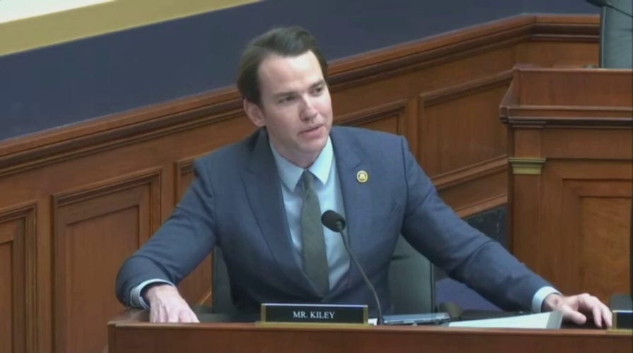 Rep. Kevin Kiley questions Special Counsel Robert Hur