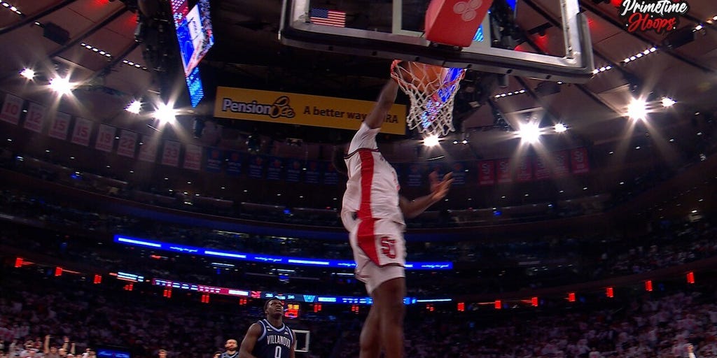 St. John’s Ian Jackson Rips the Steal and Throws Down a Thunderous Slam vs. Villanova