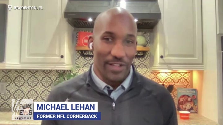 Ex-NFL player recalls his first time tasting peach cobbler: 'Fantastic'