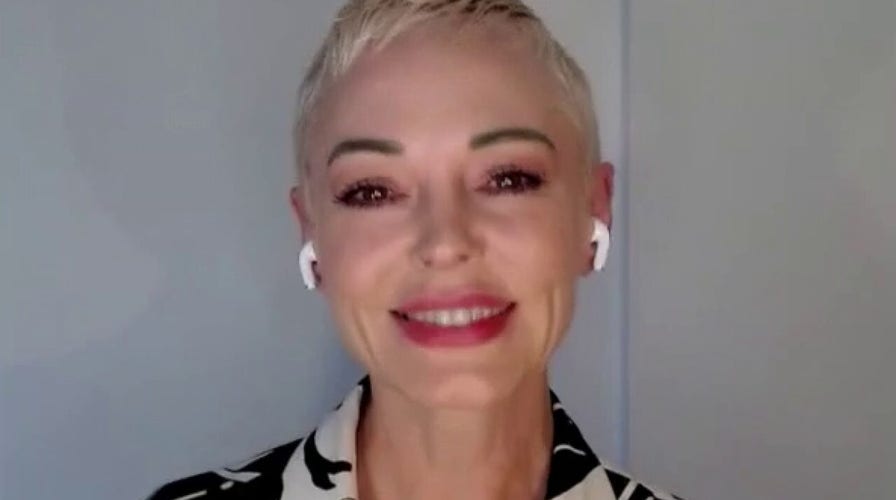 Rose McGowan speaks out in support of Britney Spears
