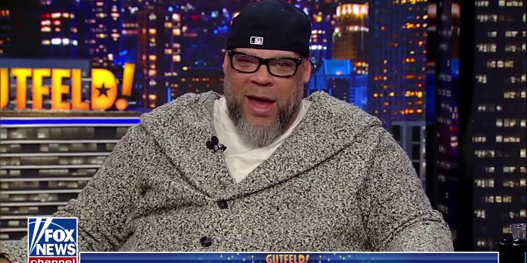 ‘Gutfeld!’: Can Christmas music be dangerous to listen to?