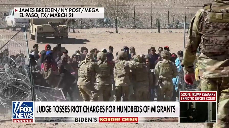 Judge tosses charges for migrants who stormed Texas crossing