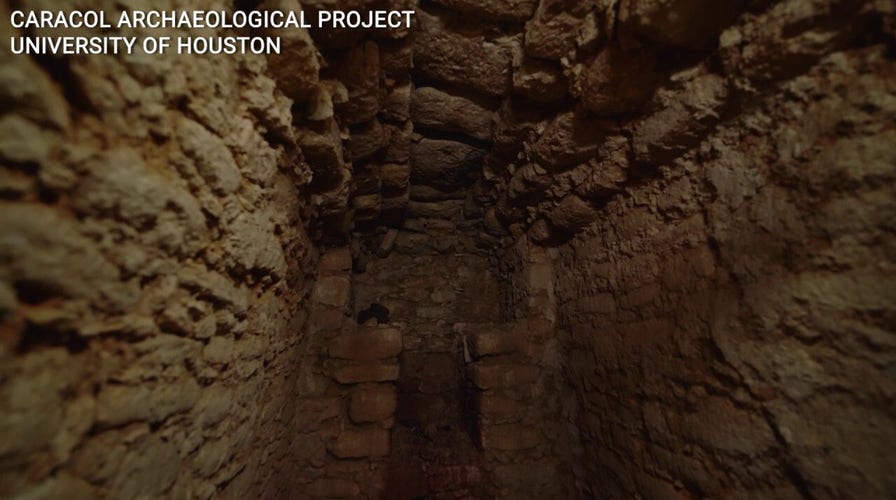 Texas archaeologists uncover ancient king's tomb in Belize