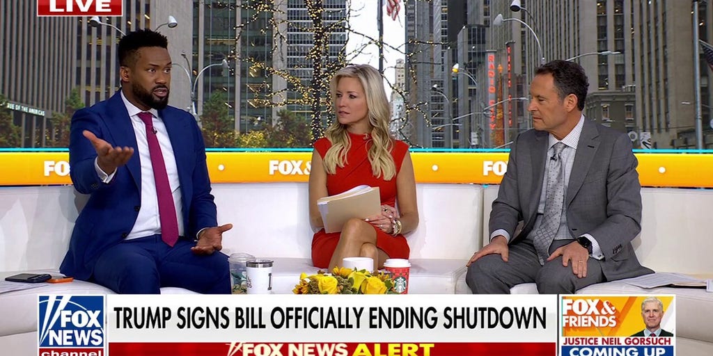 AOC, progressives turn on Schumer amid ‘unprecedented moment’ for Dems