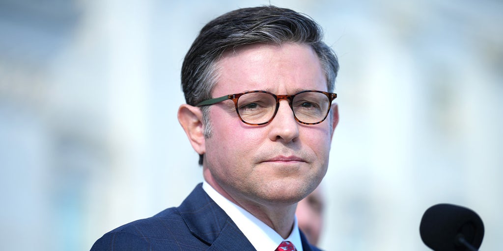 WATCH LIVE: House Speaker Johnson and Virginia Republicans hold anti-redistricting rally