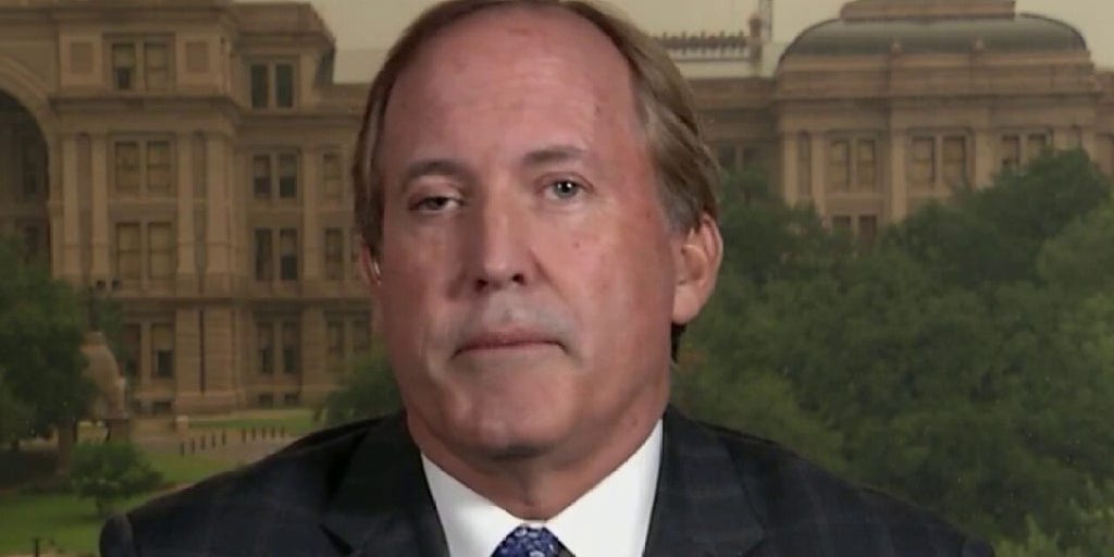 Ken Paxton on leading group of lawyers as Trump team braces for