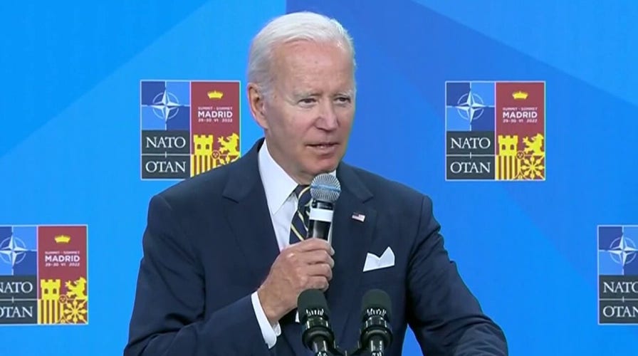 Biden criticizes recent Supreme Court decisions as some Democrats attack Court's integrity