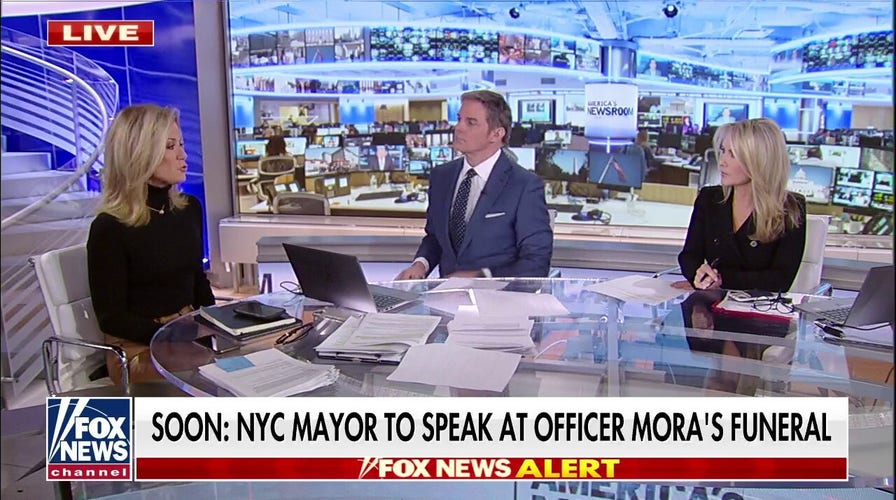Martha MacCallum says it would be 'right on target' for Biden to sit alongside NYC mayor at police officer's funeral