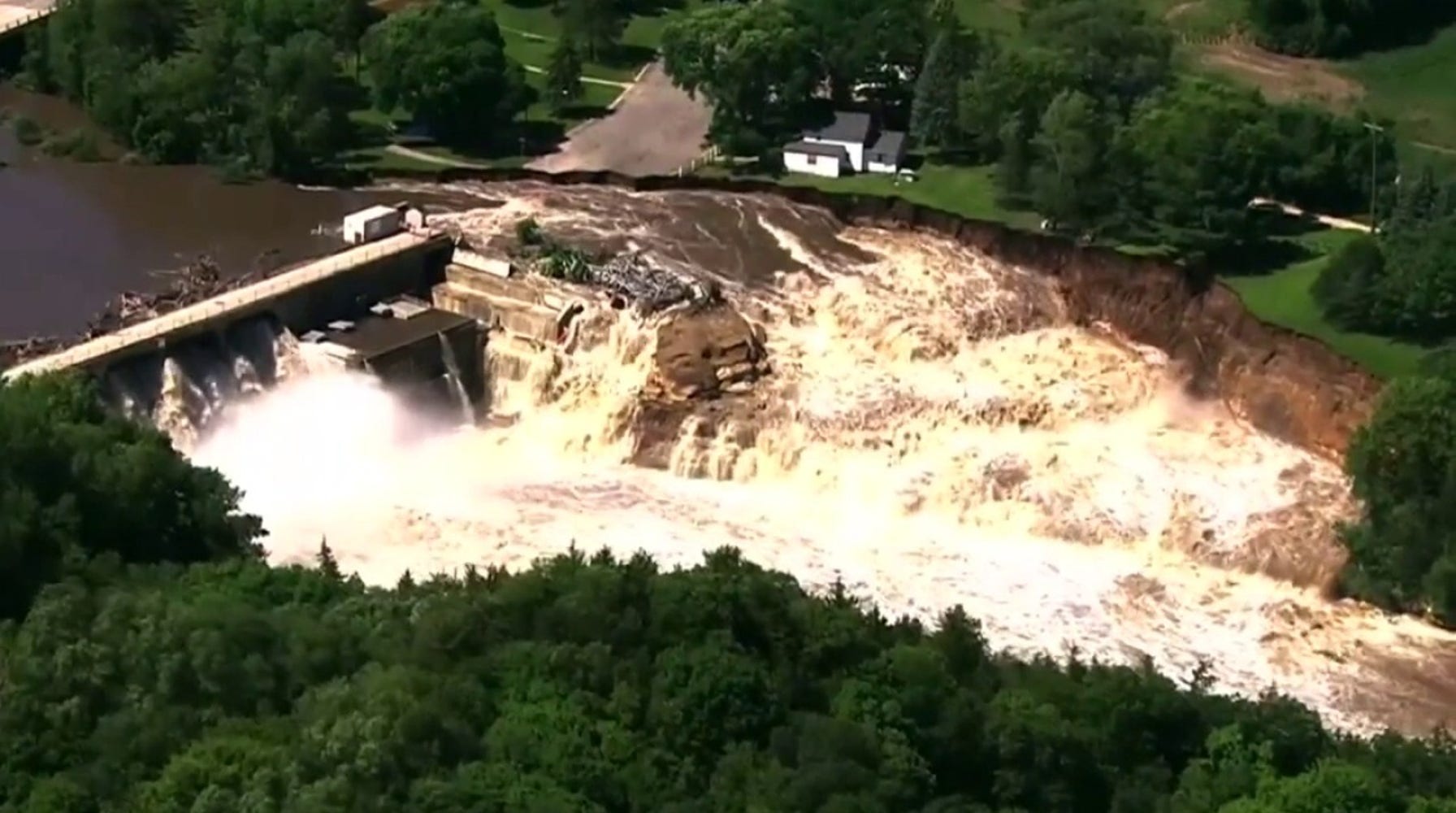 Rapidan Dam in Minnesota on Brink of Collapse