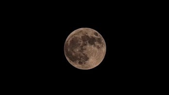 Amazing timelapse video of partial lunar eclipse captured in Alabama