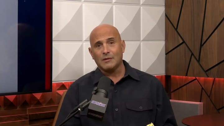 Justin Herbert's Girlfriend is More Impressive Than His Quarterbacking | The Craig Carton Show