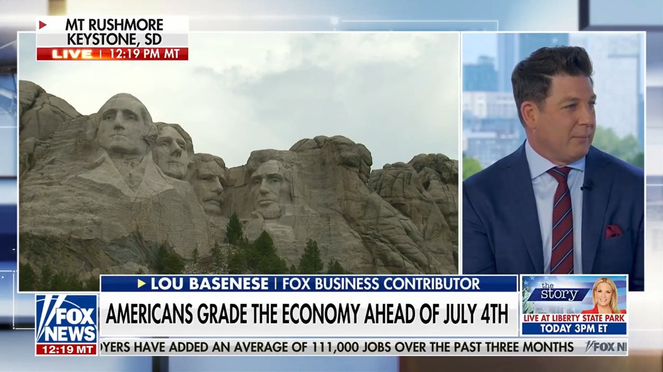 The mood is moving in the right direction for the midterms, Lou Basenese says