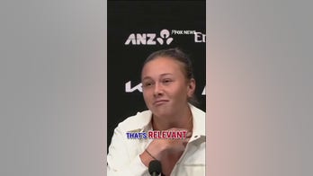 WATCH: US tennis stars SHUT DOWN reporter's anti-Trump bait