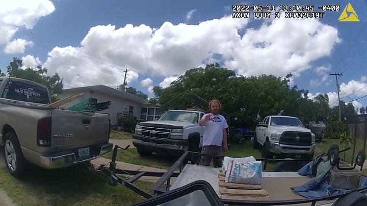 Florida man arrested for threatening to kill city worker with 'stupid f----ng iPad'
