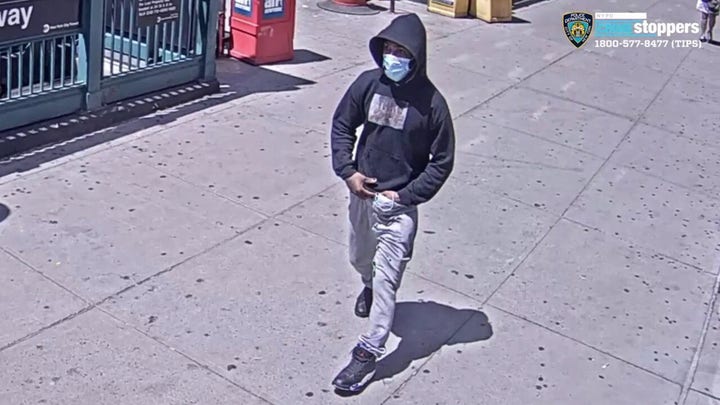NYC shootout caught on camera in broad daylight