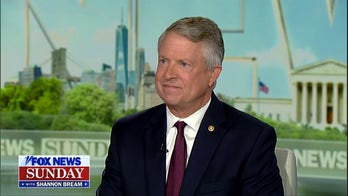 GOP senator explains key factor in Jimmy Kimmel suspension: 'FCC has a responsibility'