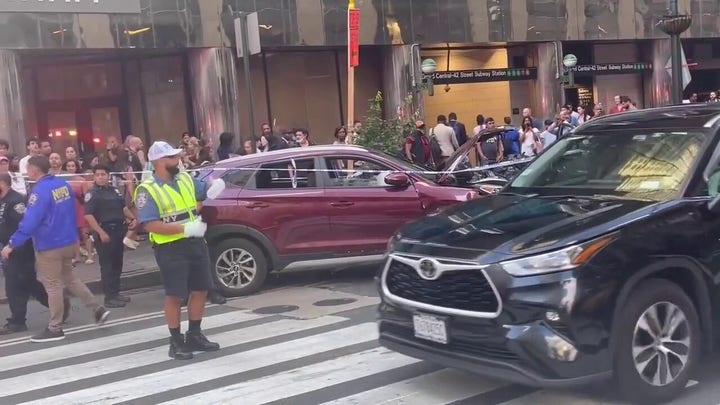 Vehicle in Manhattan plows into crowd outside Grand Central Station, injuring multiple people