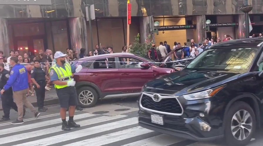 Vehicle in Manhattan plows into crowd outside Grand Central Station, injuring multiple people