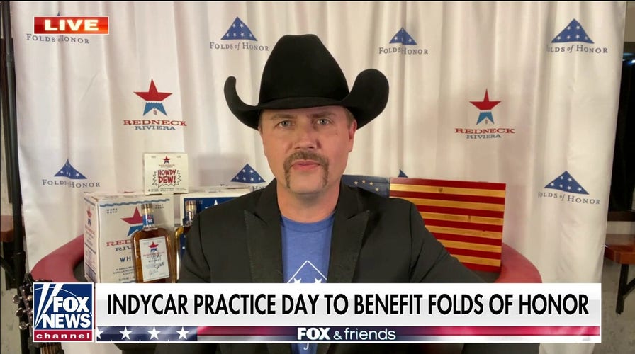 John Rich teams with Folds of Honor for IndyCar practice day to help military families
