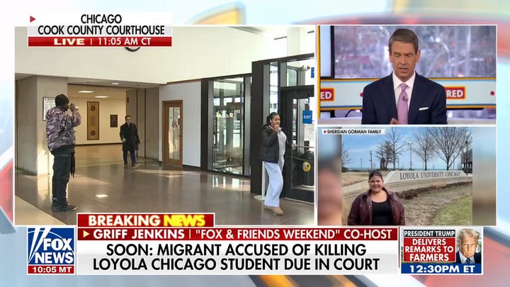 Un inmigrante acusado de matar a Chicago de Loyola Chicago ; se culpa a los políticos por su falta de liderazgo